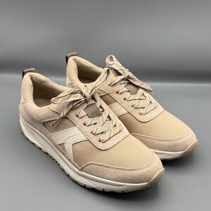 Women's Shay Jogger Lace Up Sneaker Naturalizer